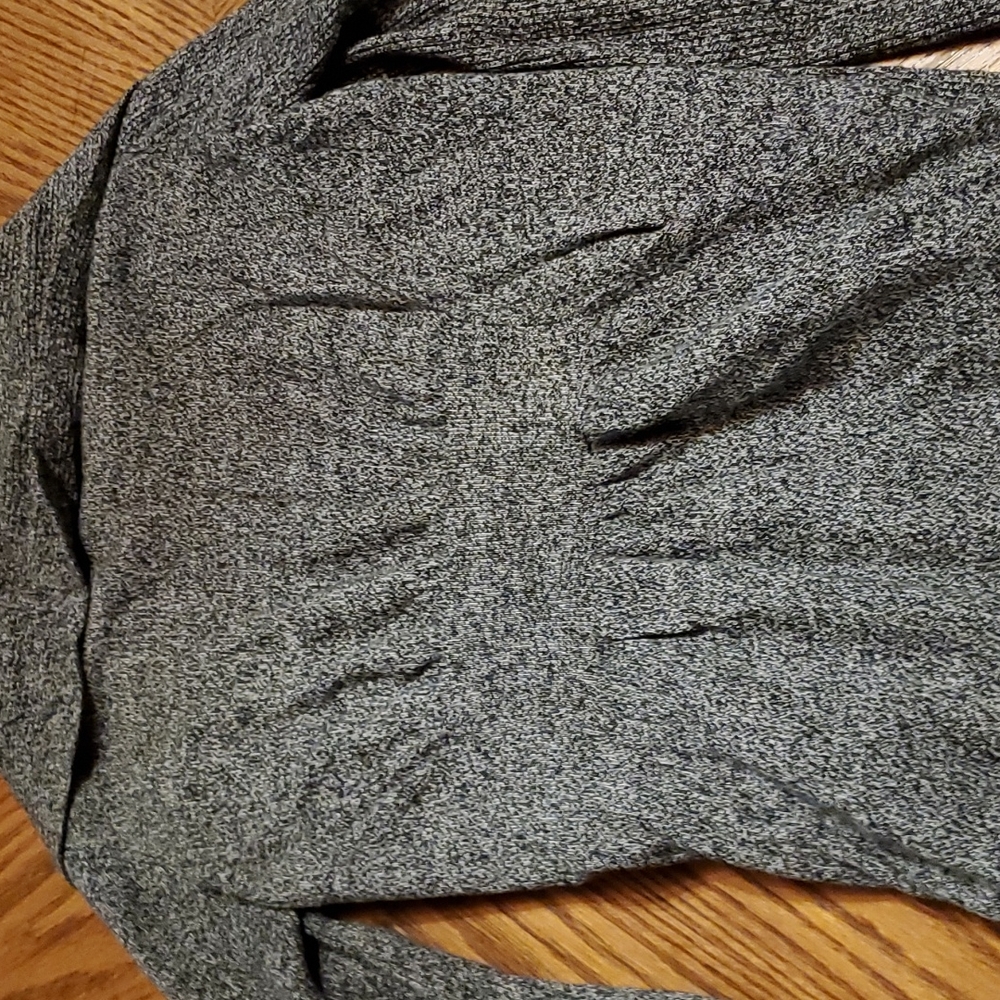 Grey cardi - Picture 2 of 2